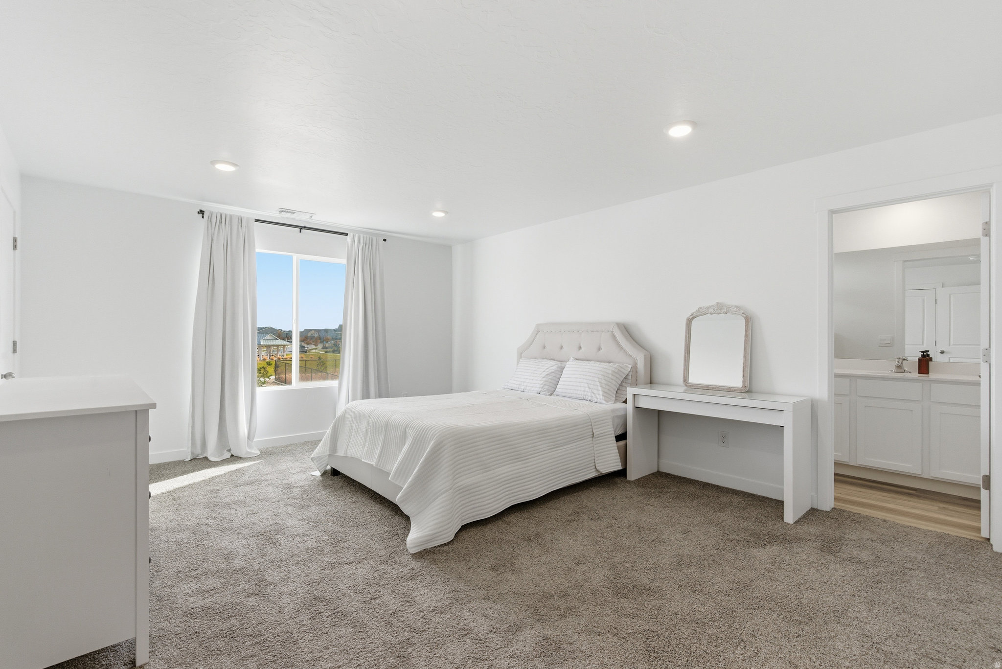 NORTHSHORE - Residential