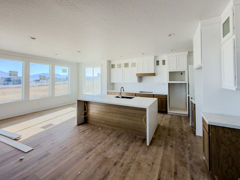 Tiny photo for 1308 S BOXELDER DR, Saratoga Springs, UT 84045 (MLS # 2116318)