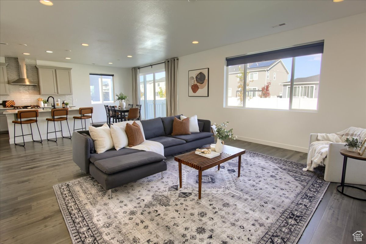 SEASONS AT SIMPSON SPRINGS - Residential