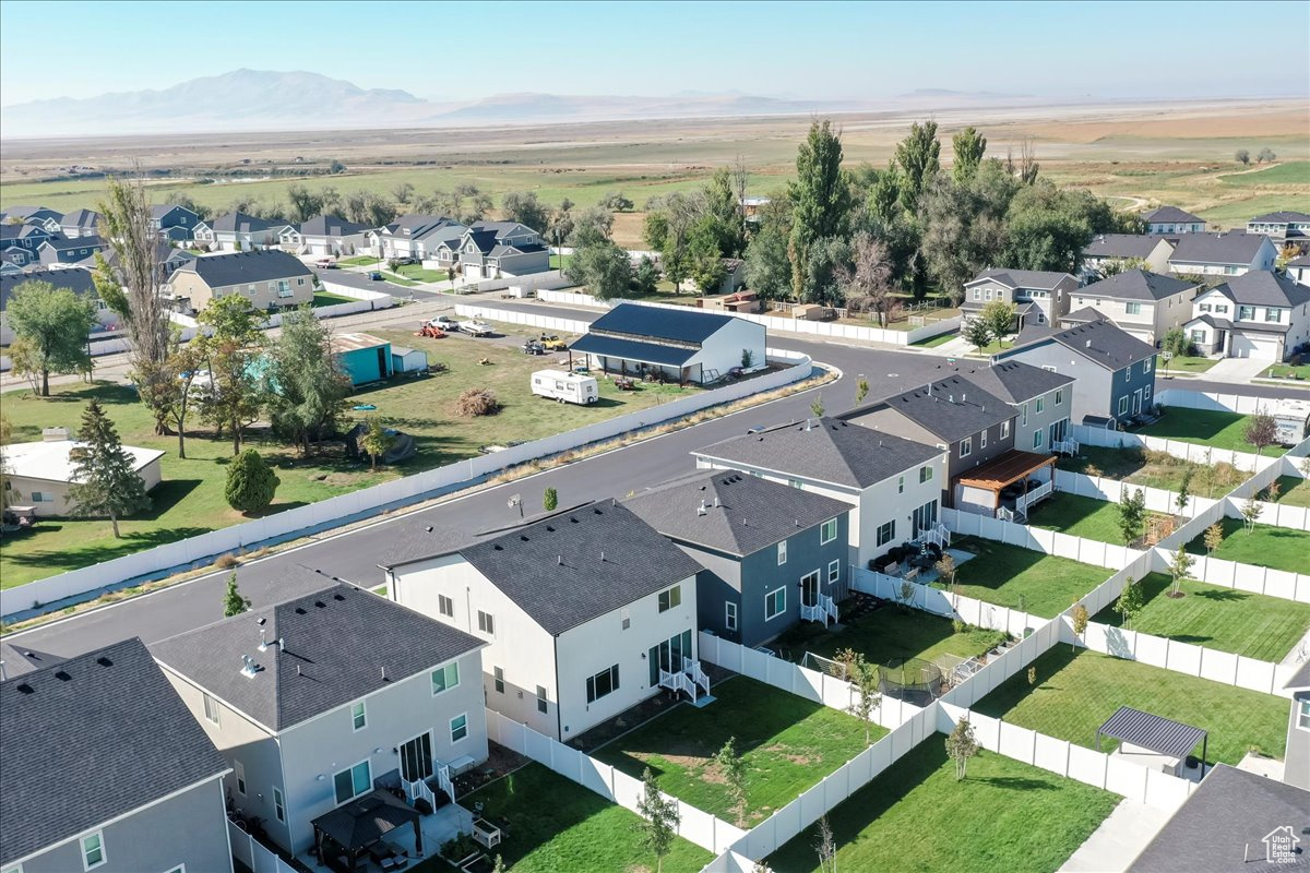 SEASONS AT SIMPSON SPRINGS - Residential