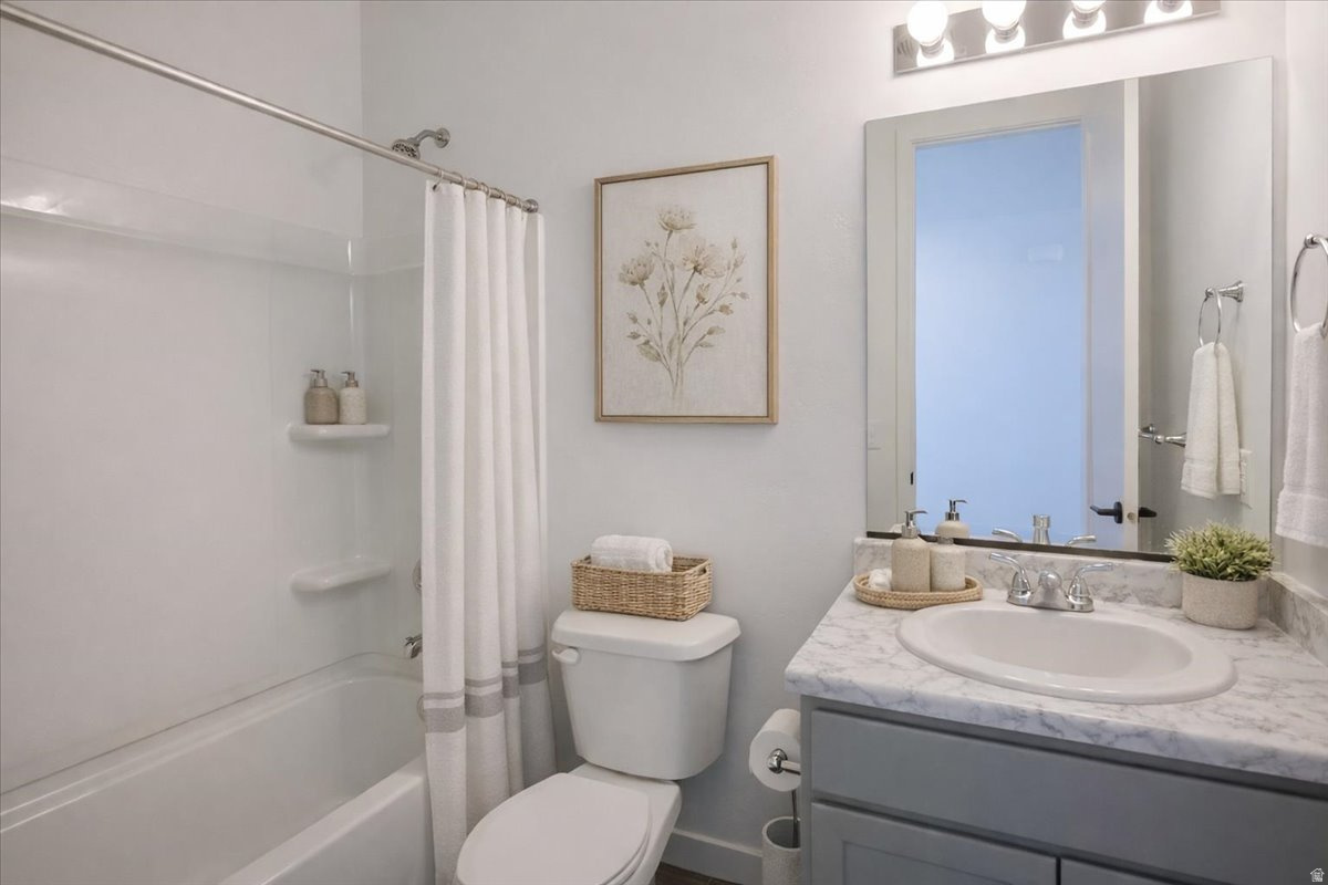 SEASONS AT SIMPSON SPRINGS - Residential