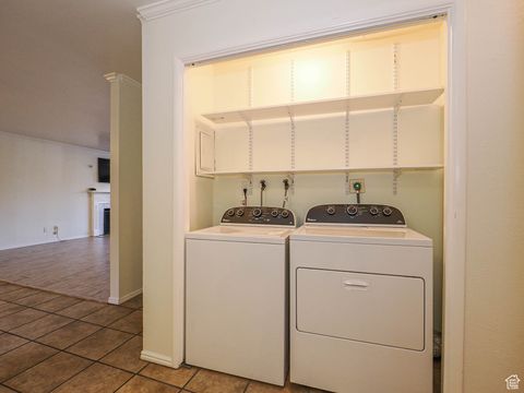 Tiny photo for 3012 E CASTO LN, Holladay, UT 84117 (MLS # 2117794)