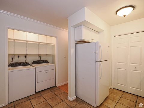 Tiny photo for 3012 E CASTO LN, Holladay, UT 84117 (MLS # 2117794)
