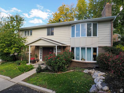 Photo of 3012 E CASTO LN, Holladay, UT 84117 (MLS # 2117794)