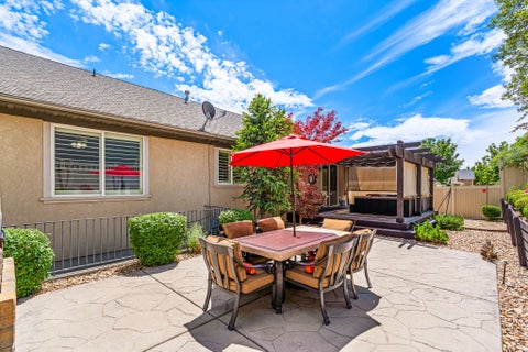 Tiny photo for 11508 S HARVEST RAIN AVE, South Jordan, UT 84009 (MLS # 2158774)