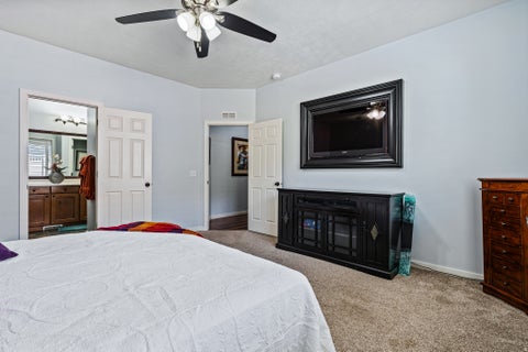 Tiny photo for 11508 S HARVEST RAIN AVE, South Jordan, UT 84009 (MLS # 2158774)