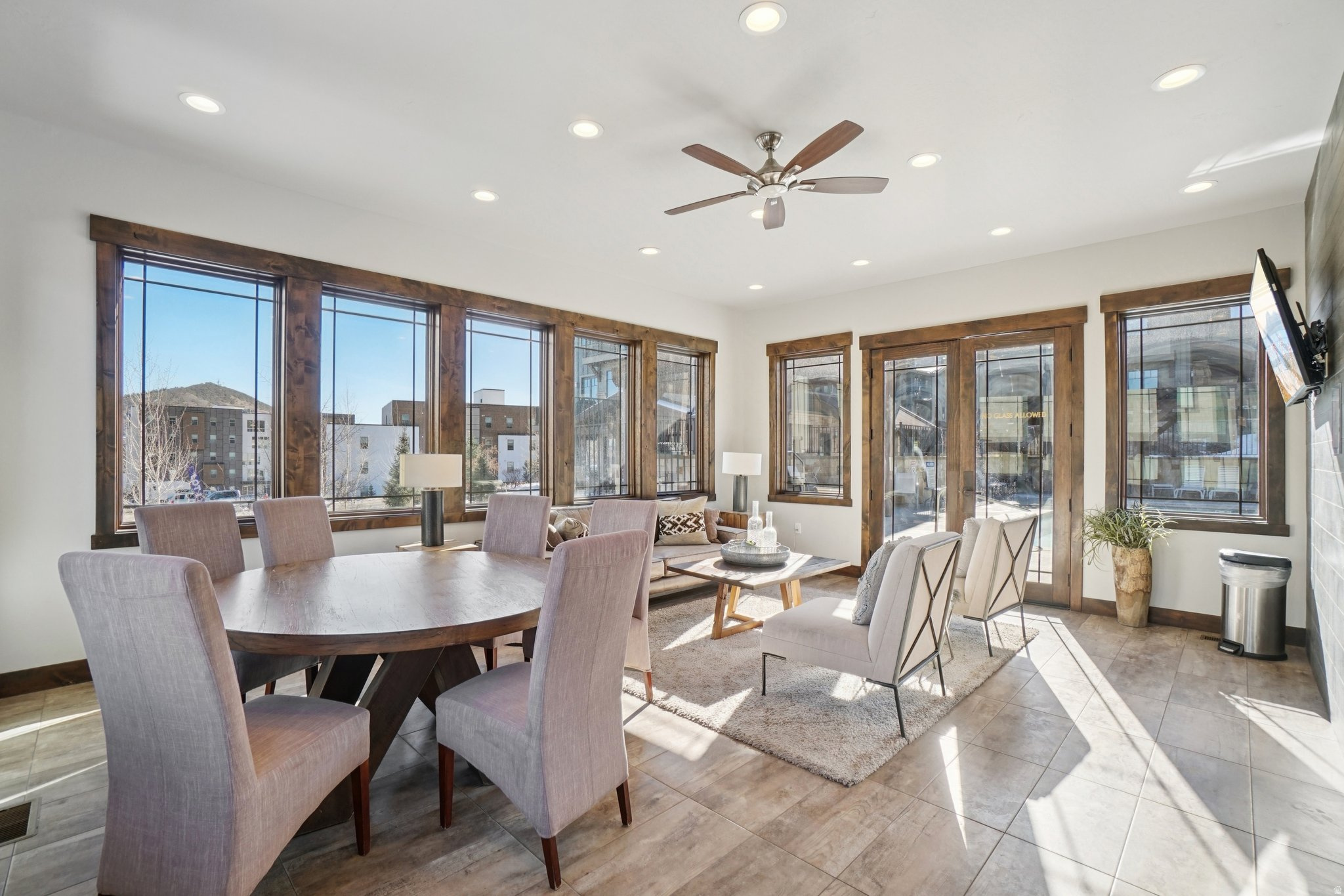 BLACKSTONE FLATS CONDOS - Residential