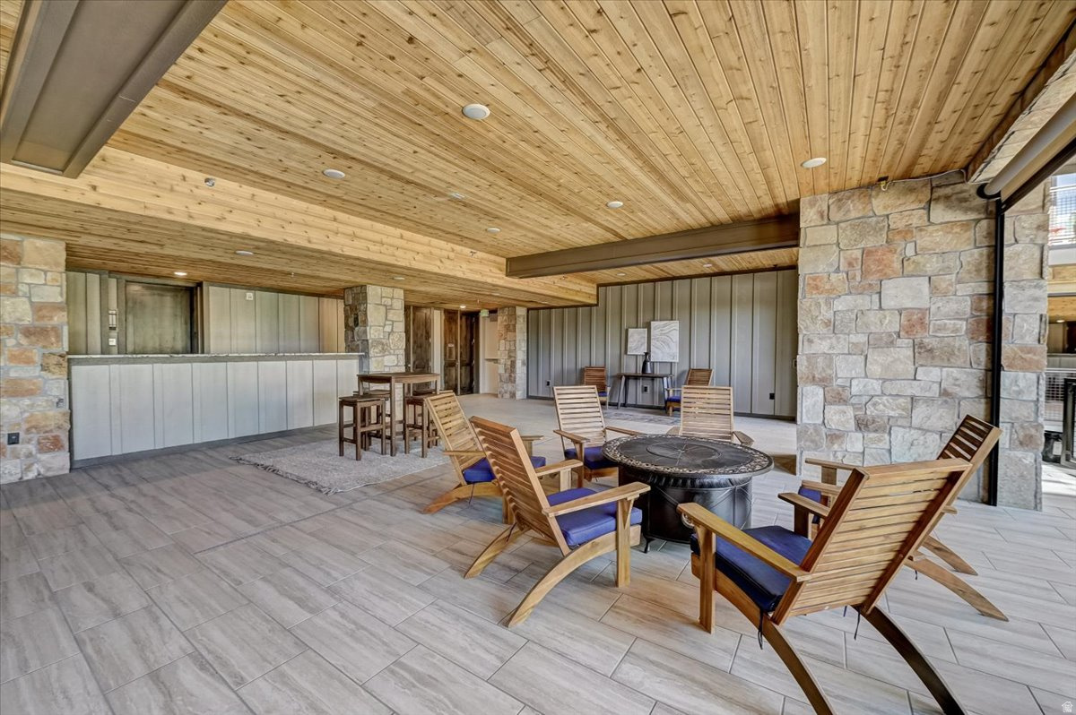 BLACKSTONE FLATS CONDOS - Residential