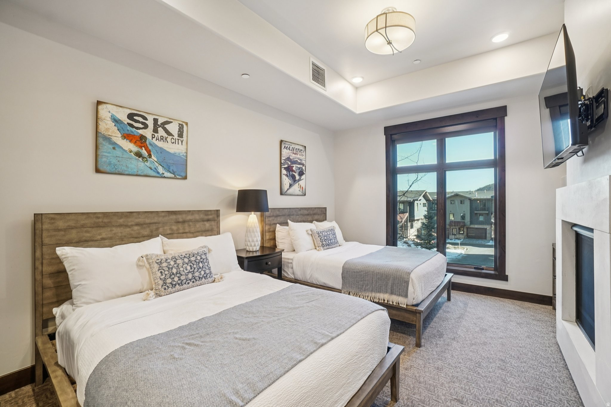 BLACKSTONE FLATS CONDOS - Residential