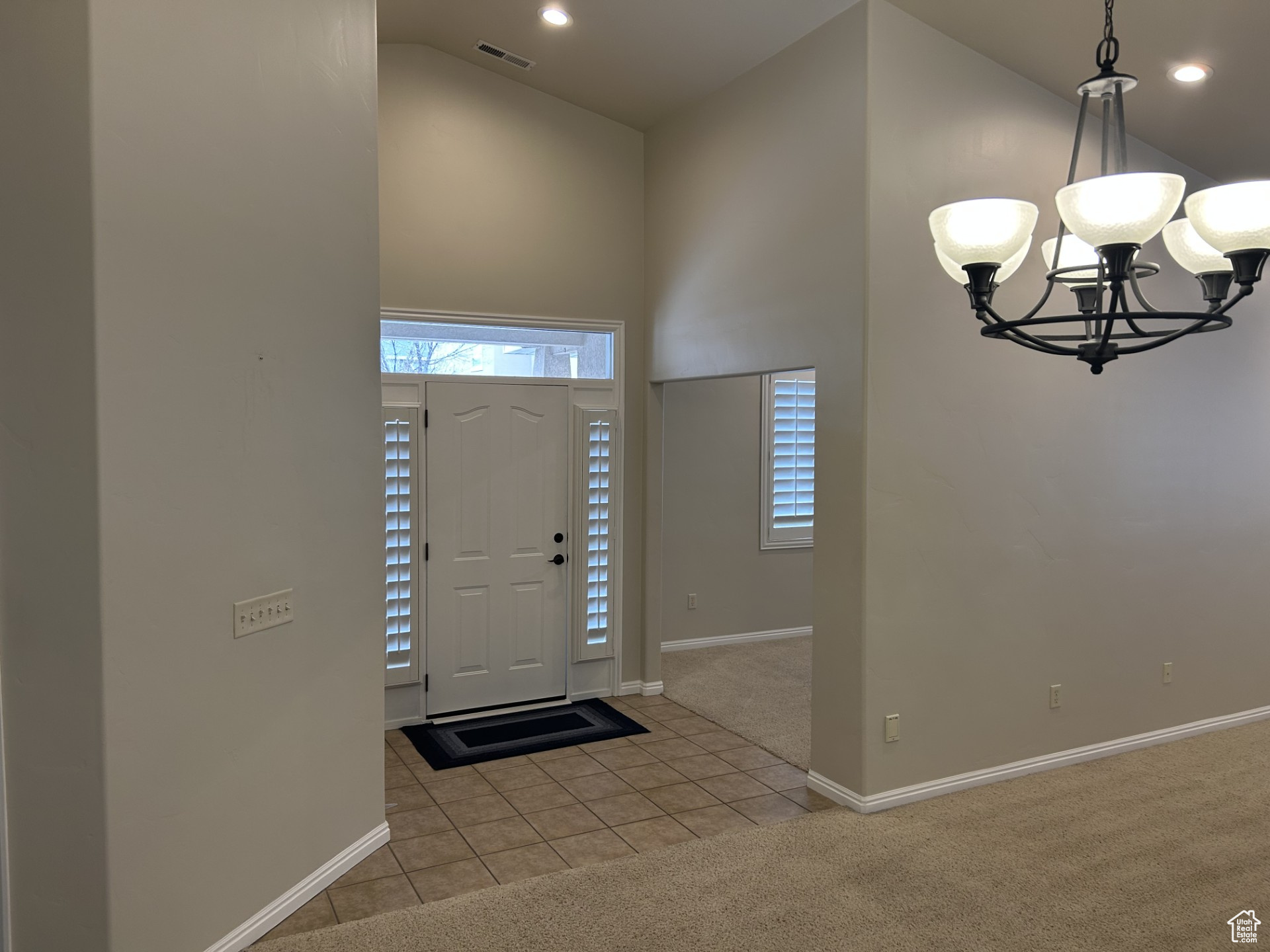 6330 S Laura Jo Ln, Taylorsville, Utah image 2