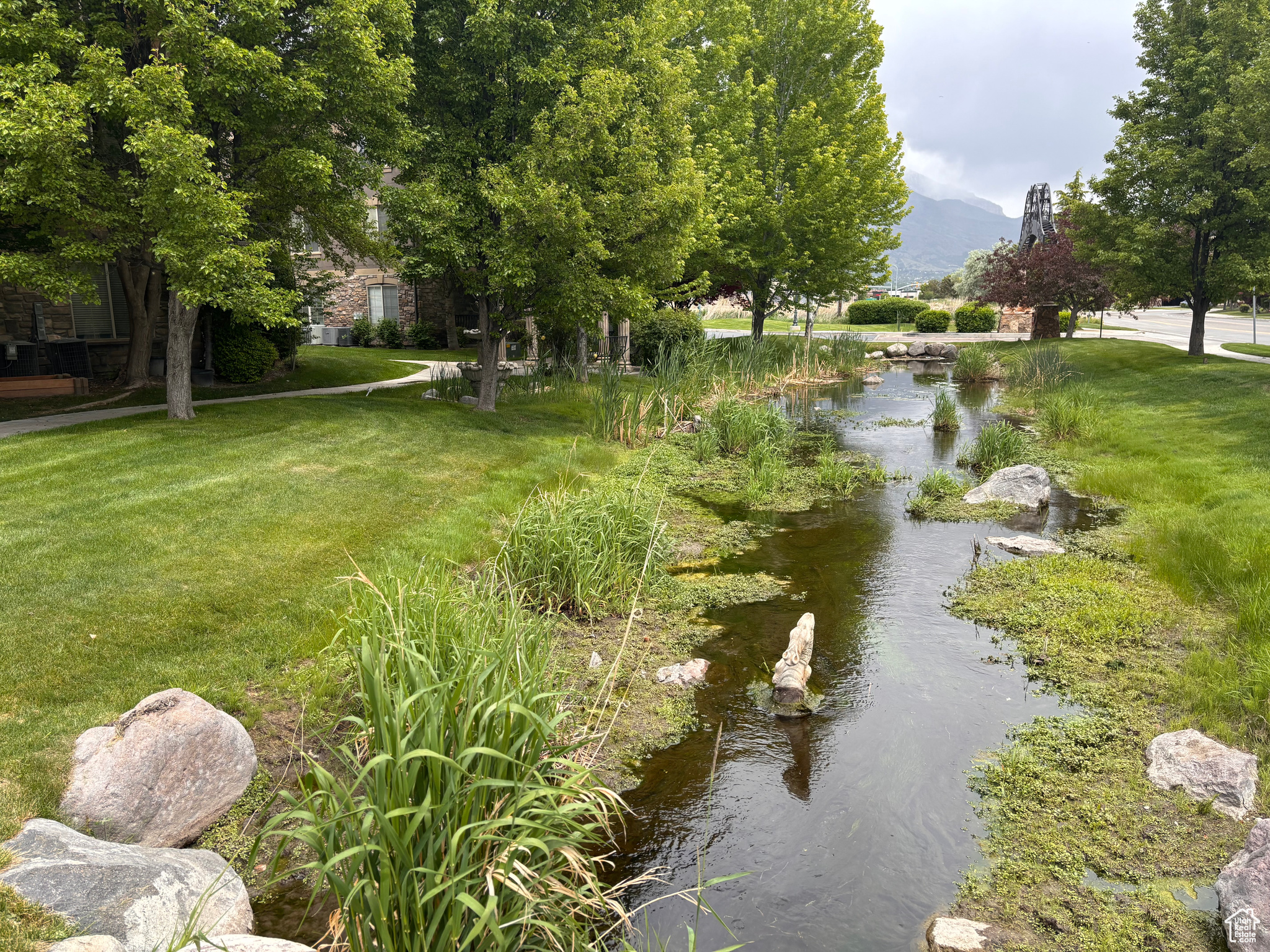 BELLE MONET - Residential