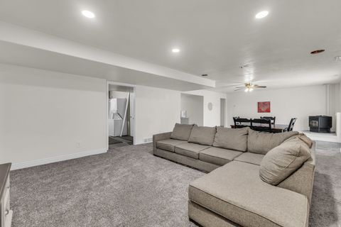 Tiny photo for 1536 W MISTY BREEZE CIR S, Kaysville, UT 84037 (MLS # 2159142)