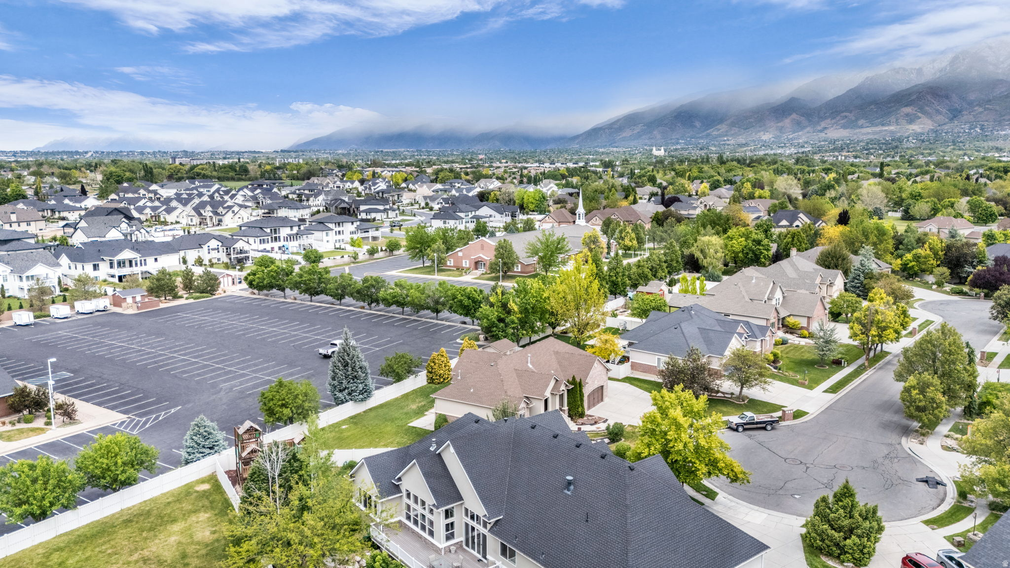MOUNTAIN VISTAS - Residential