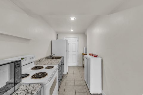 Tiny photo for 1536 W MISTY BREEZE CIR S, Kaysville, UT 84037 (MLS # 2159142)