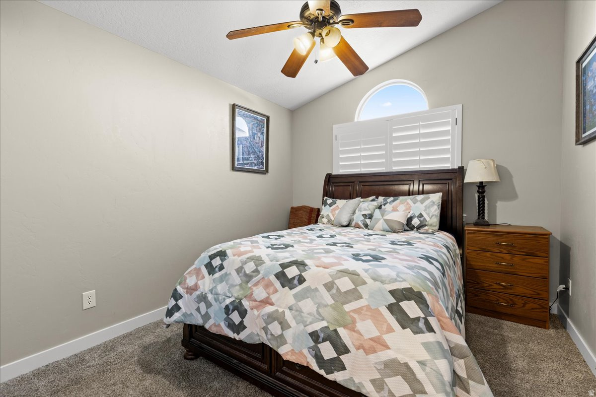 SOUTH WILLOW - Residential