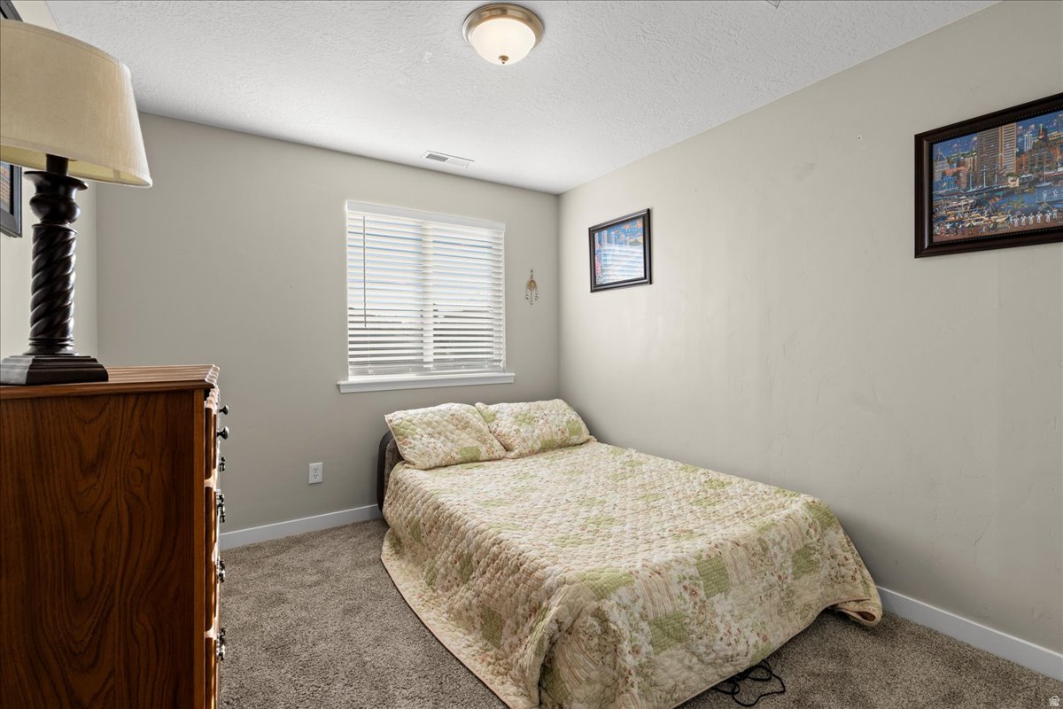 SOUTH WILLOW - Residential