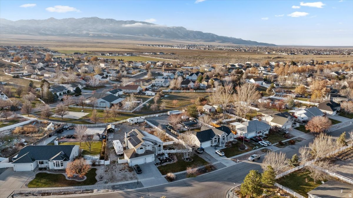 SOUTH WILLOW - Residential