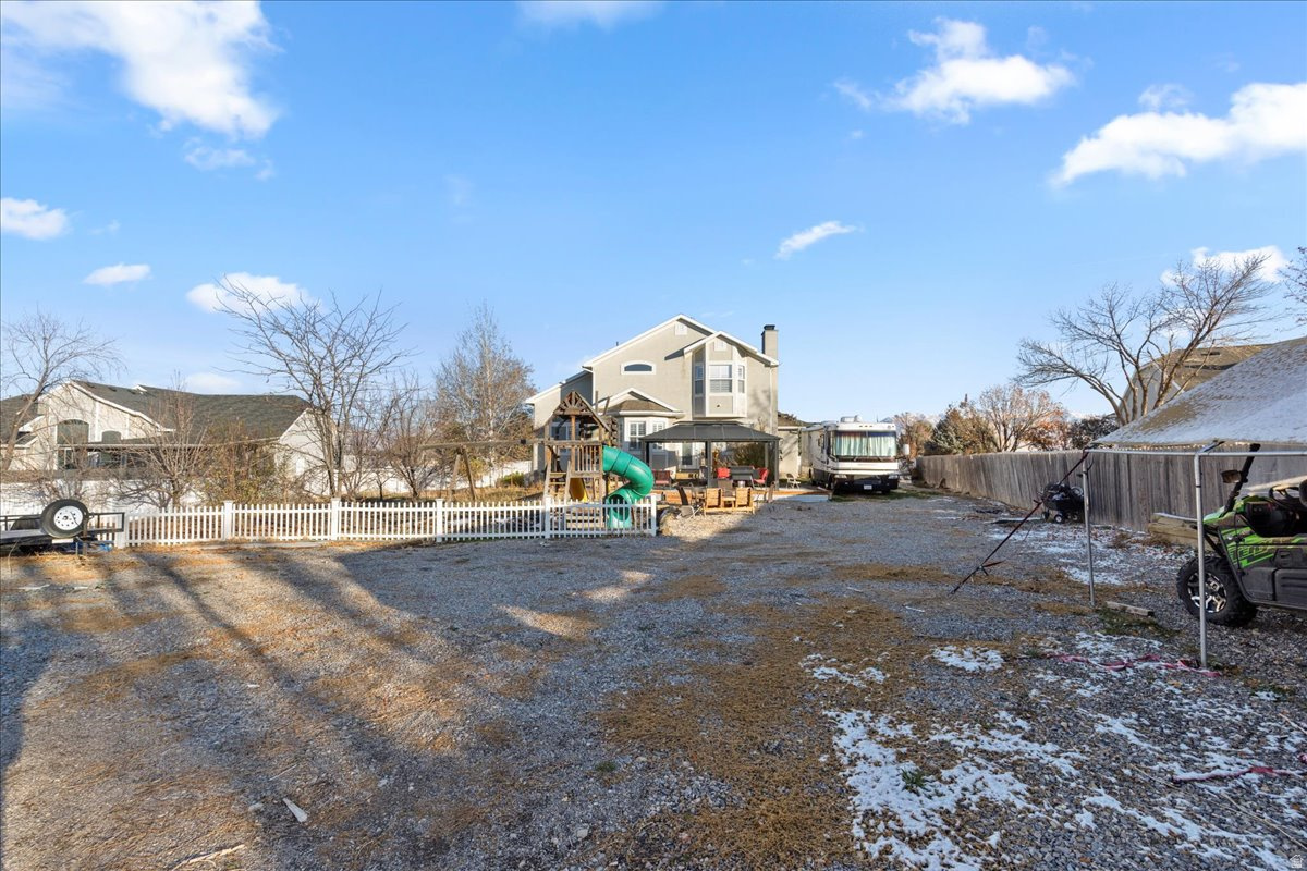 SOUTH WILLOW - Residential