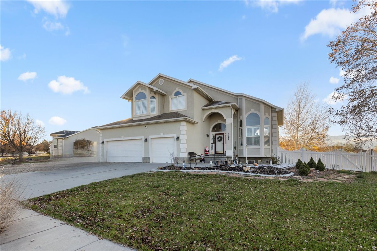 SOUTH WILLOW - Residential