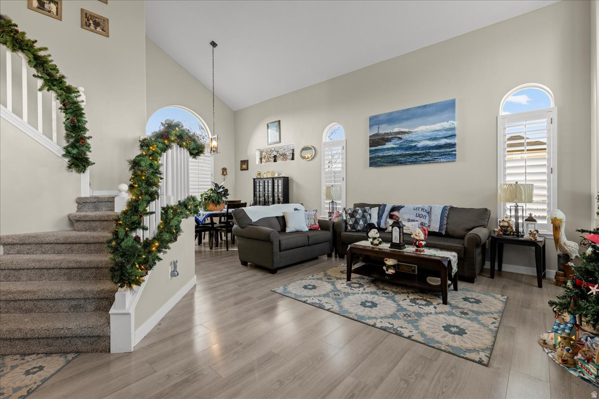 SOUTH WILLOW - Residential