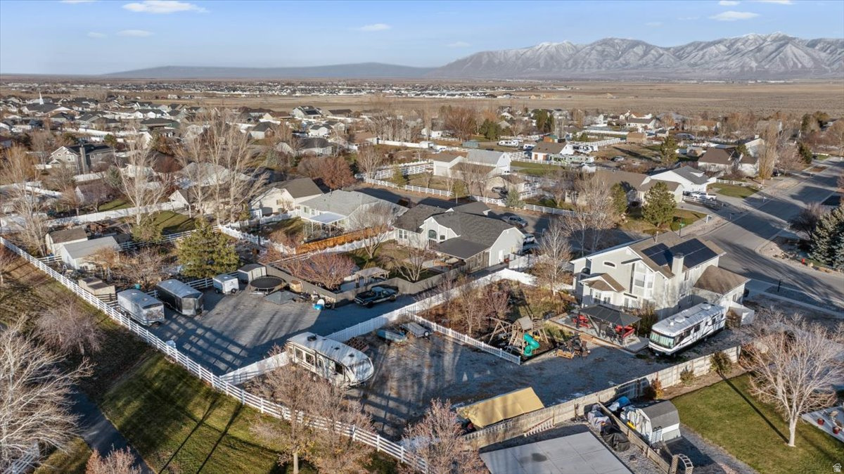 SOUTH WILLOW - Residential