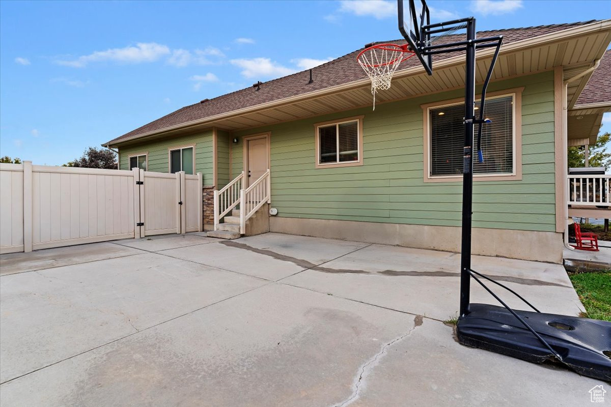 VINTAGE FARMS - Residential