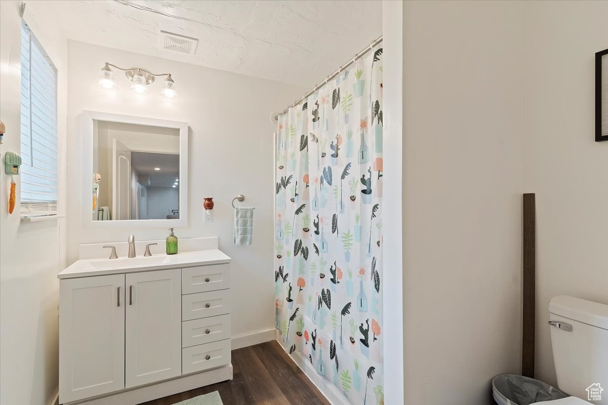 VINTAGE FARMS - Residential