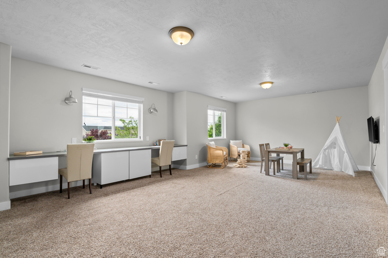 2258 W Falconer Cir, Farmington, Utah image 20