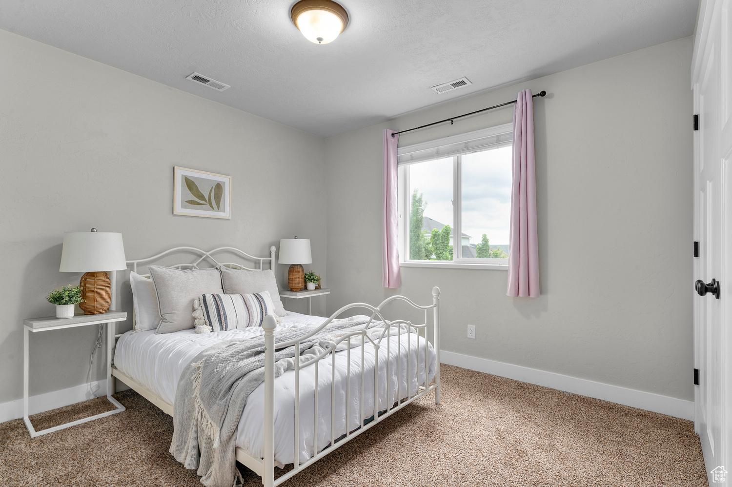 2258 W Falconer Cir, Farmington, Utah image 16
