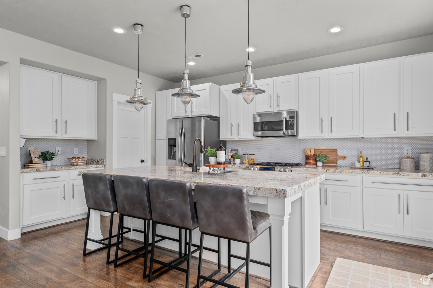 2258 W Falconer Cir, Farmington, Utah image 8