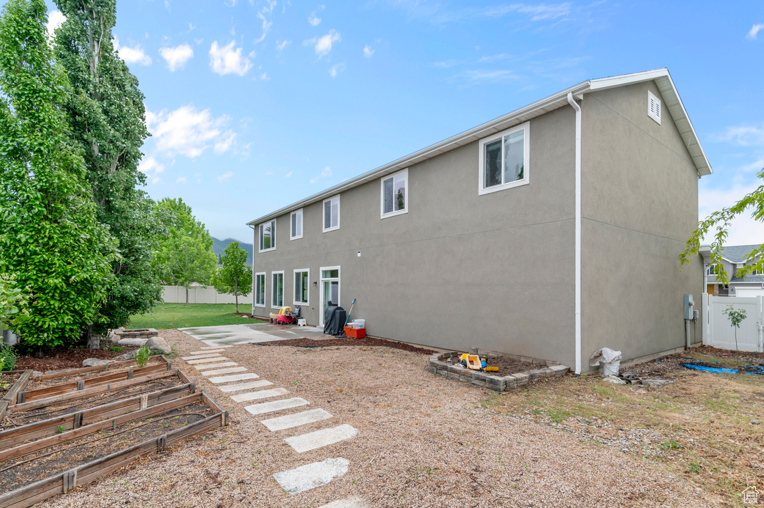 2258 W Falconer Cir, Farmington, Utah image 23