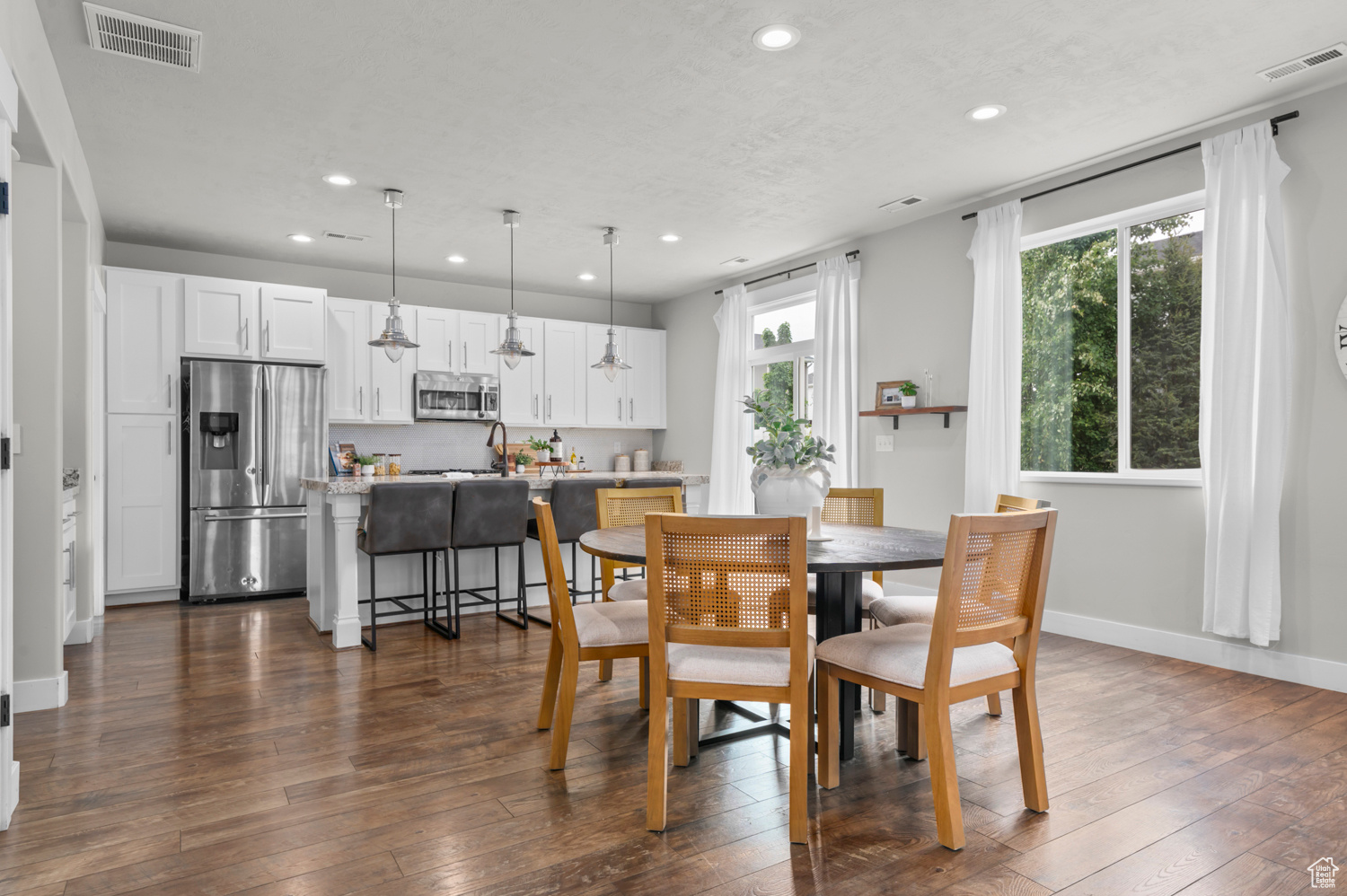 2258 W Falconer Cir, Farmington, Utah image 6