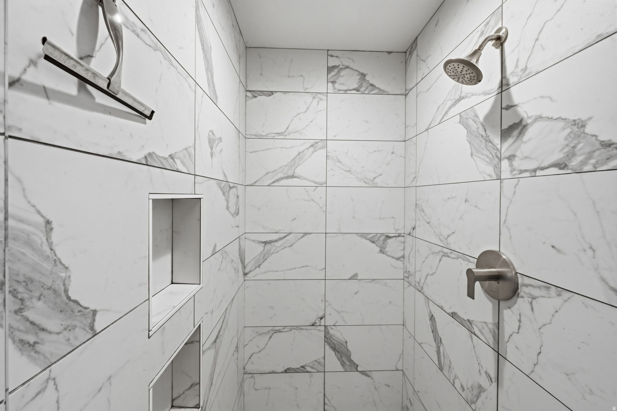 GUADALUPE ROWHOUSE - Residential