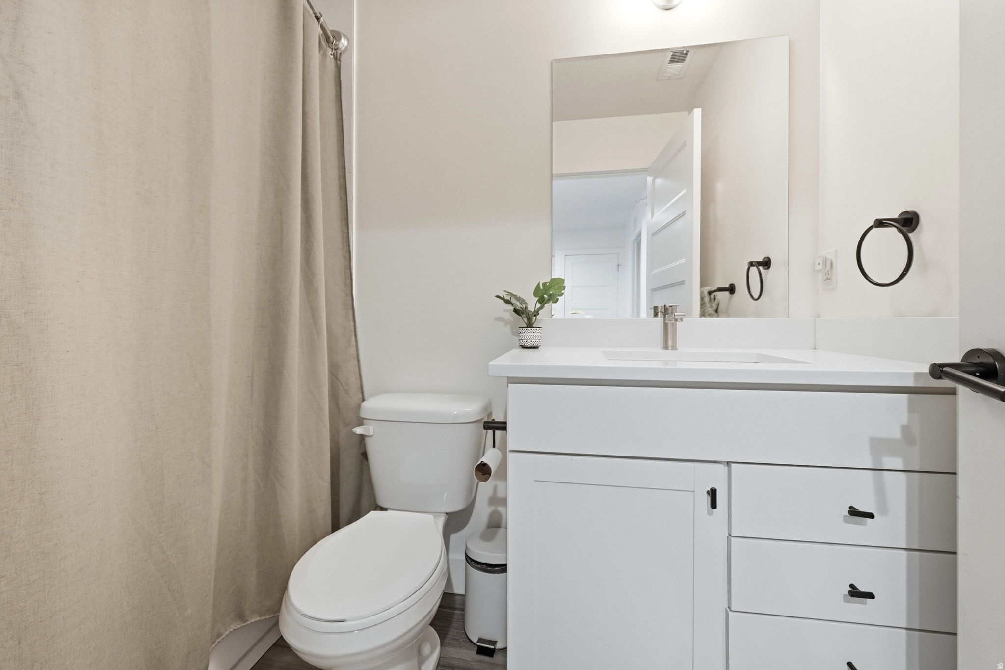 GUADALUPE ROWHOUSE - Residential