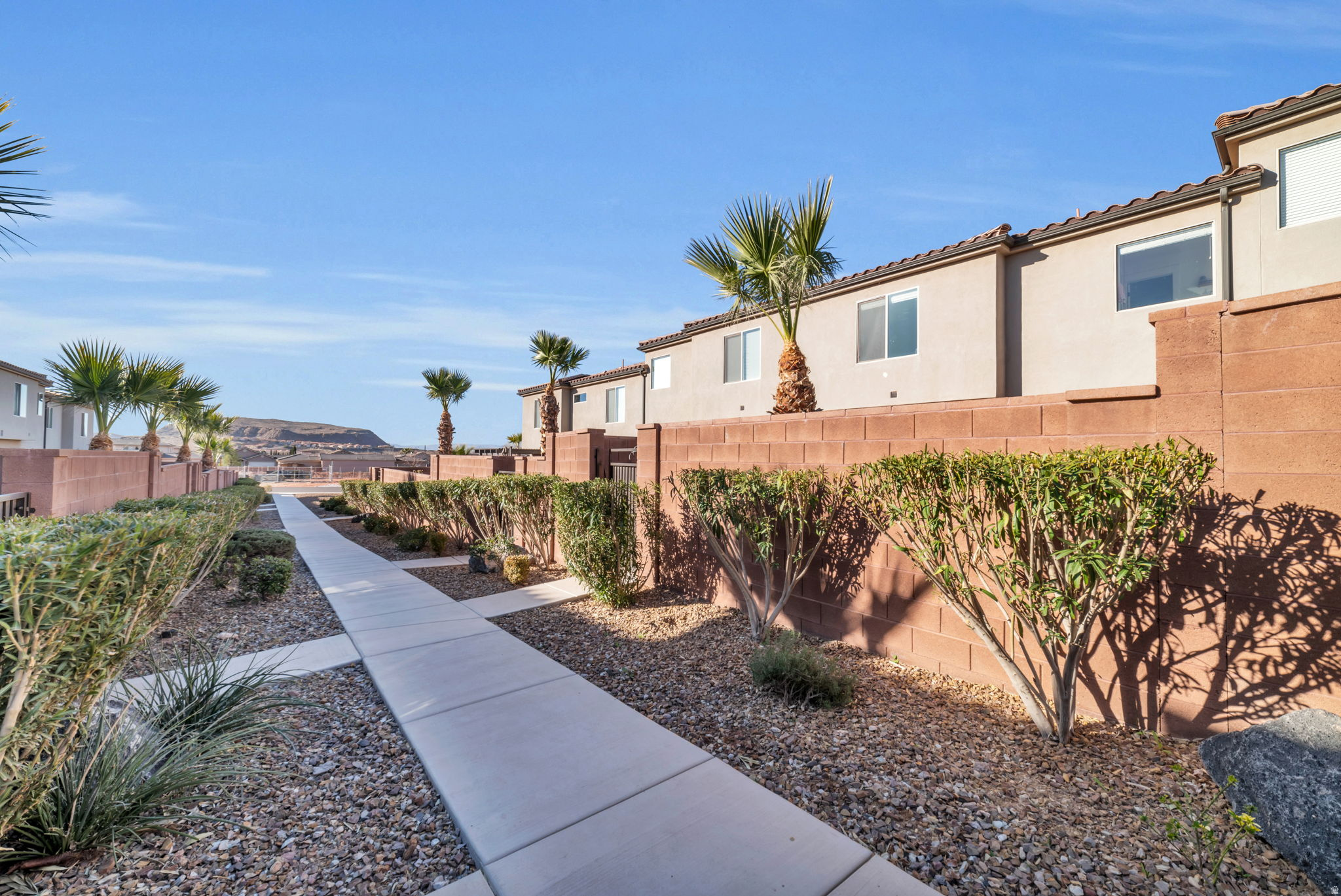 VIDA SOL VACATION TOWNHOMES - Residential