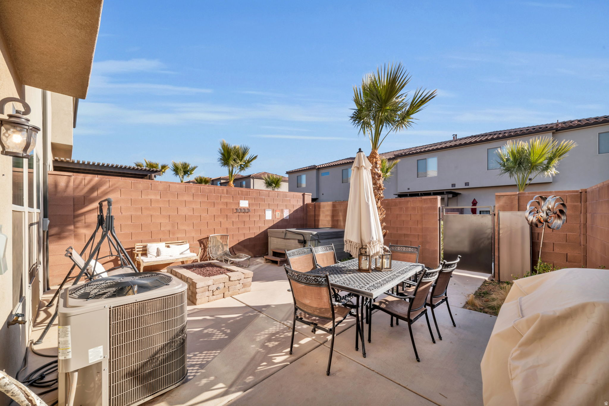 VIDA SOL VACATION TOWNHOMES - Residential