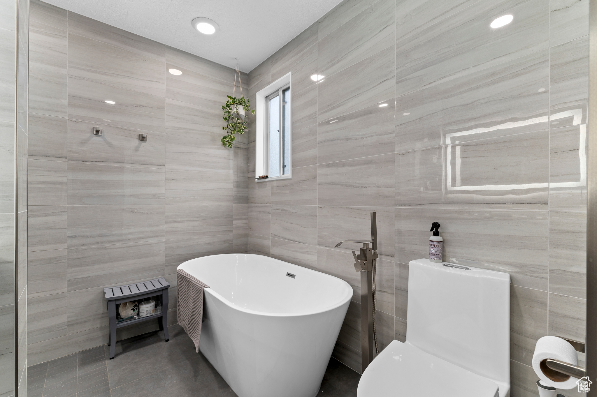 1616 E Waters Ln, Sandy, Utah image 21