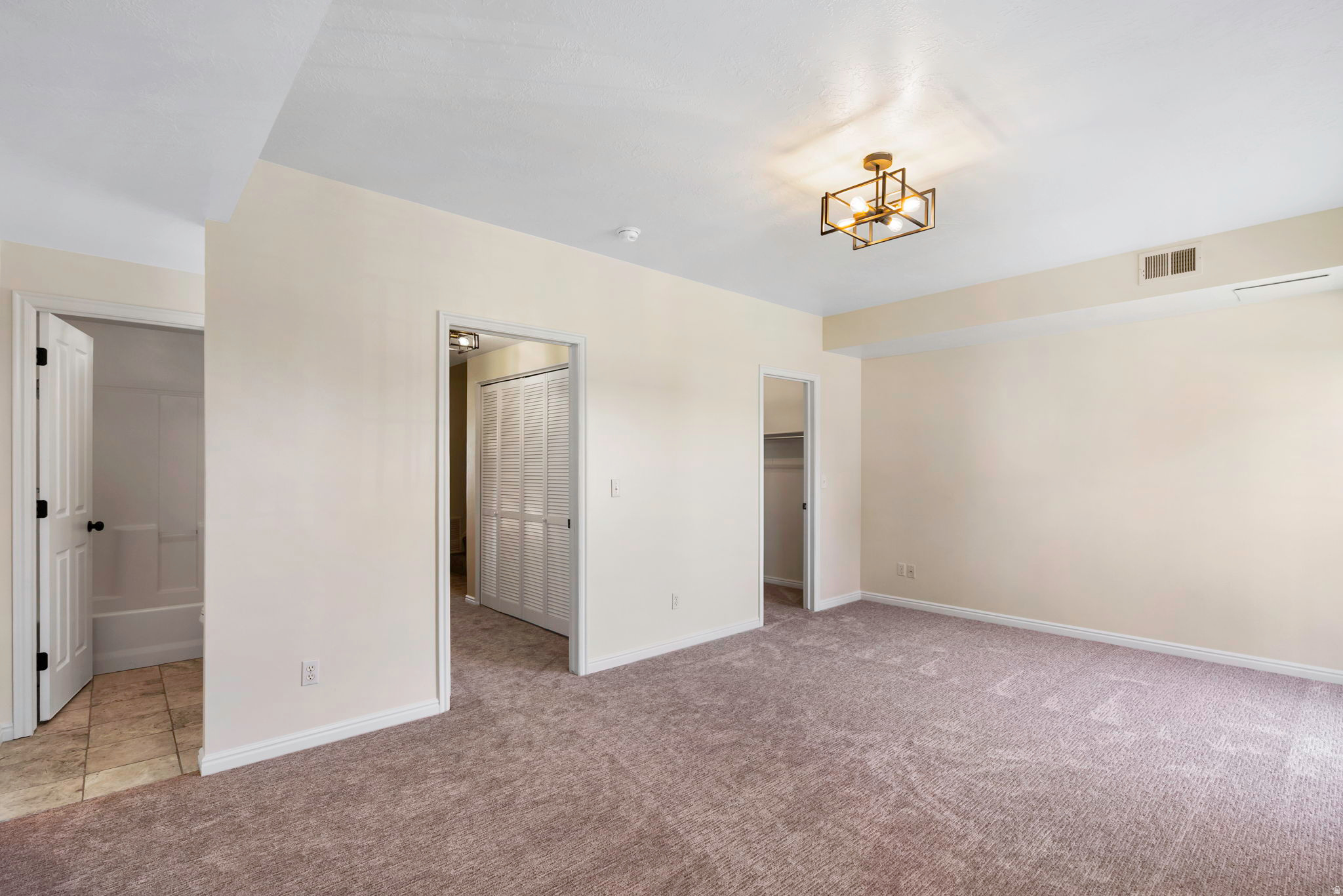 25TH STREET UNION SQ - Residential