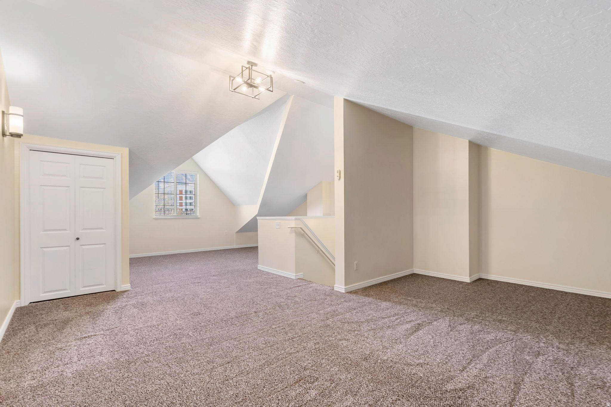 25TH STREET UNION SQ - Residential