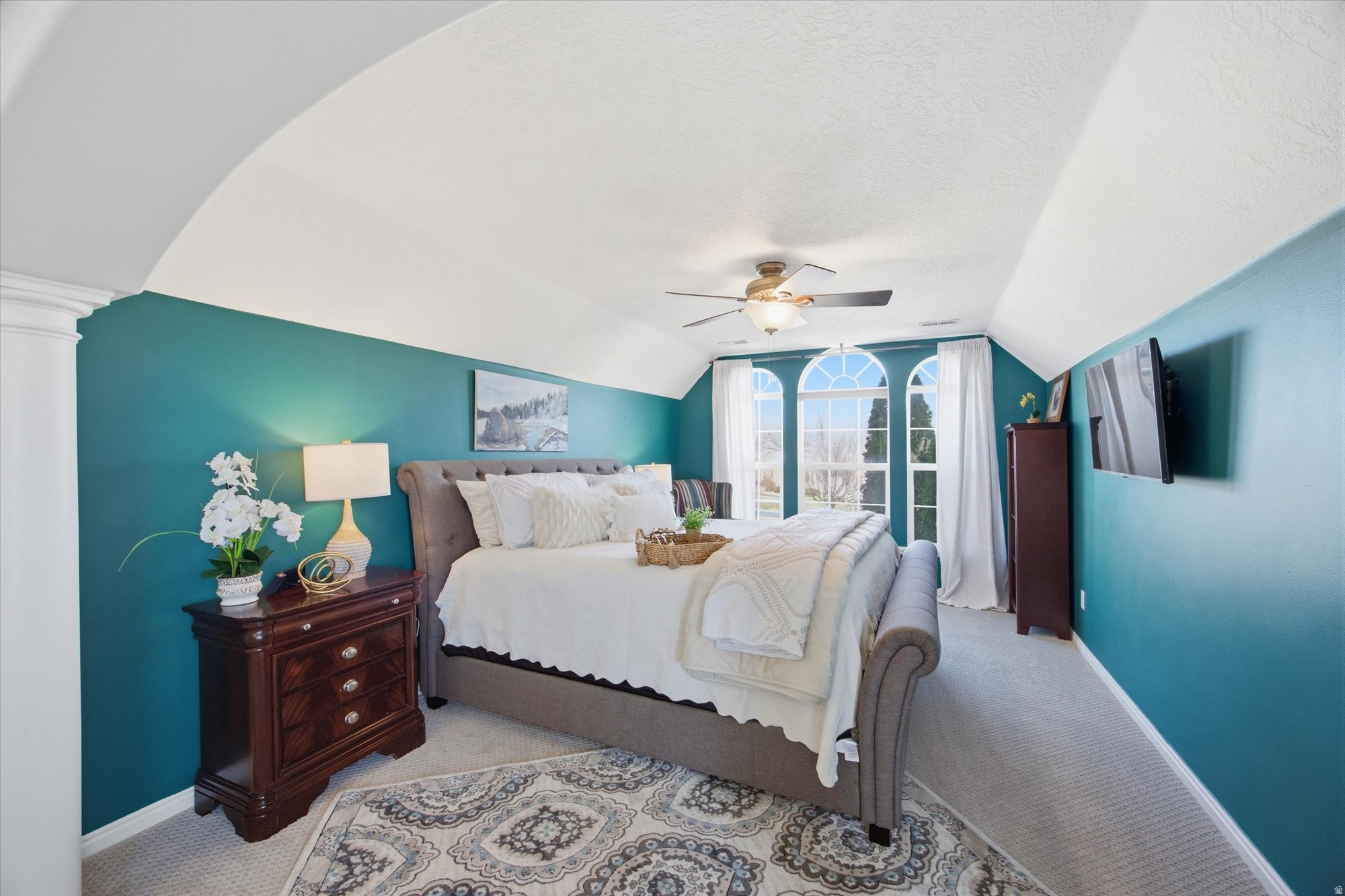 SARATOGA SPRINGS - Residential