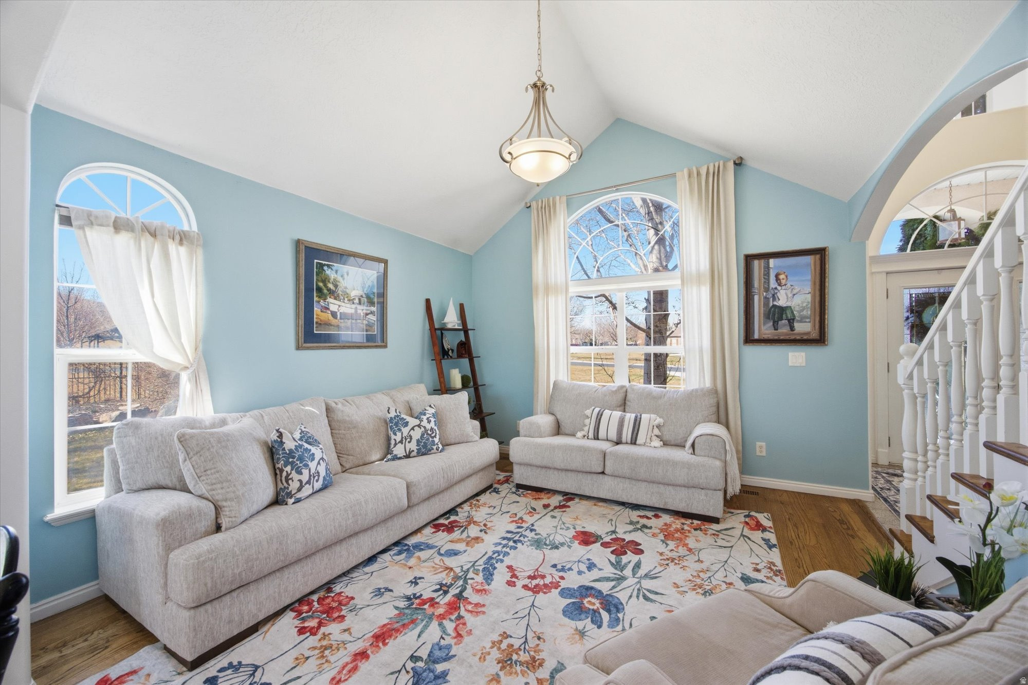 SARATOGA SPRINGS - Residential