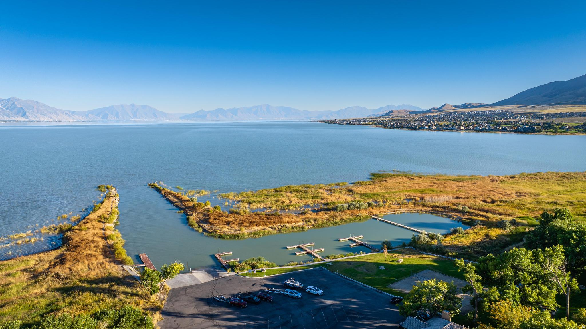 SARATOGA SPRINGS - Residential