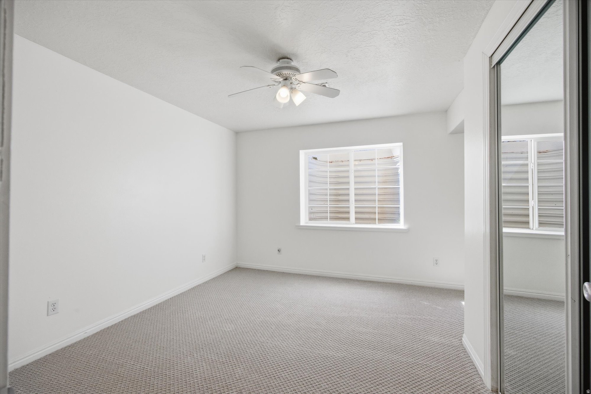 SARATOGA SPRINGS - Residential