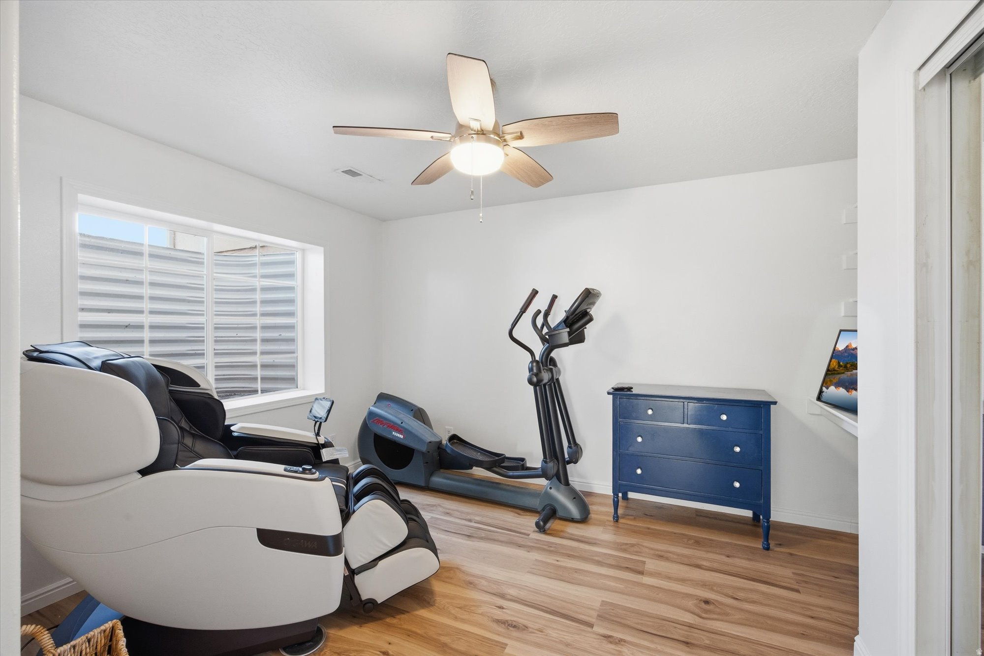 SARATOGA SPRINGS - Residential