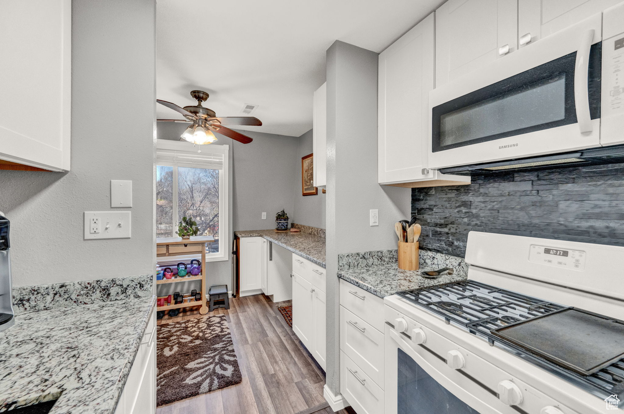THE WILLOWS CONDO - Residential
