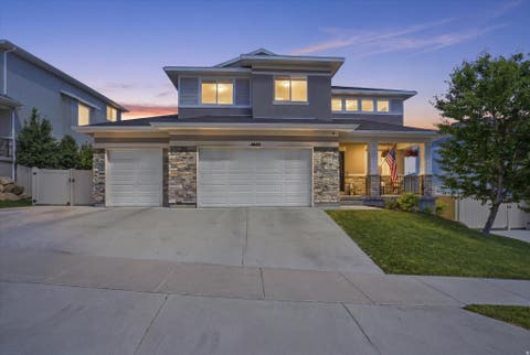 Homes For Sale - 4642 W Birkdale Dr<br/> Herriman, UT 84096