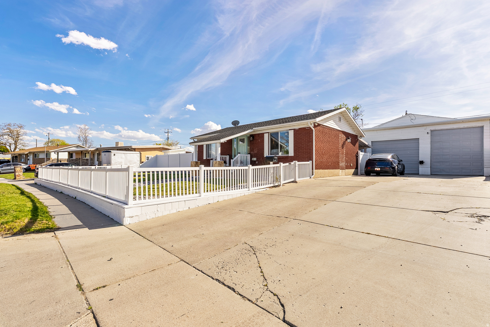 SOUTHRIDGE - Residential