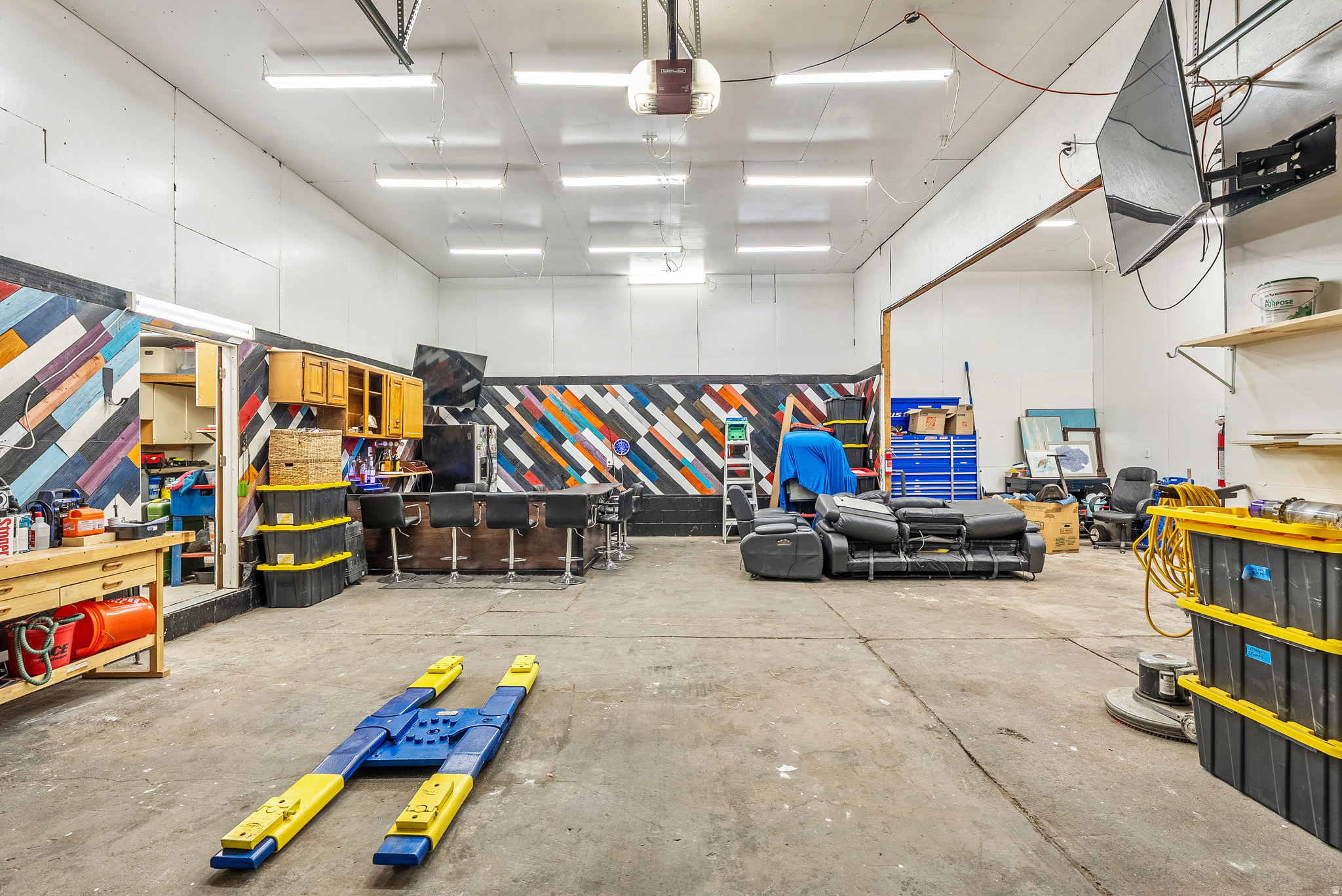 SOUTHRIDGE - Residential