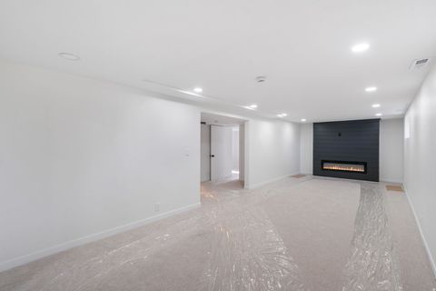 Tiny photo for 1098 E LORI WAY, Murray, UT 84117 (MLS # 2158649)