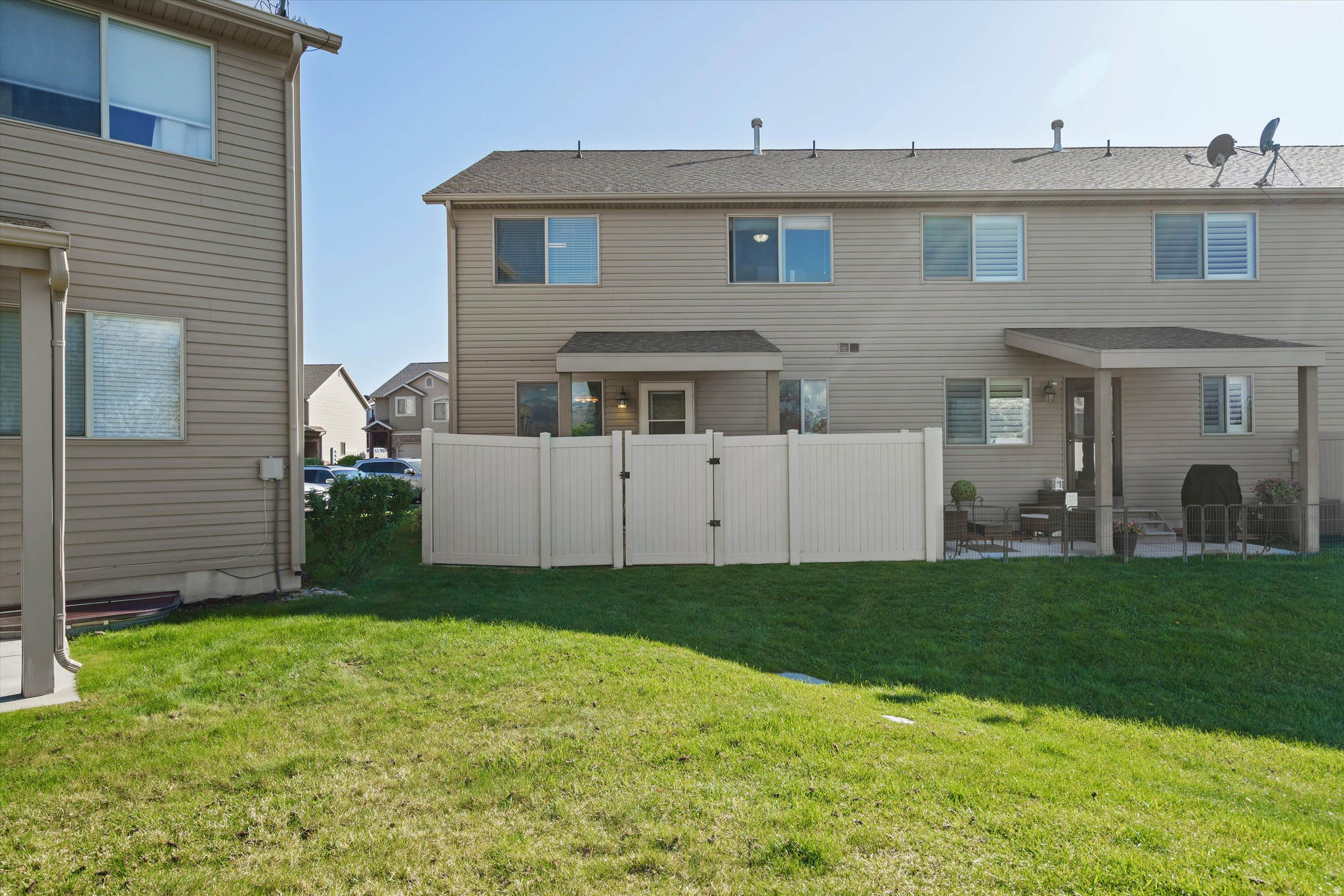 STONEYBROOK COTTAGES - Residential